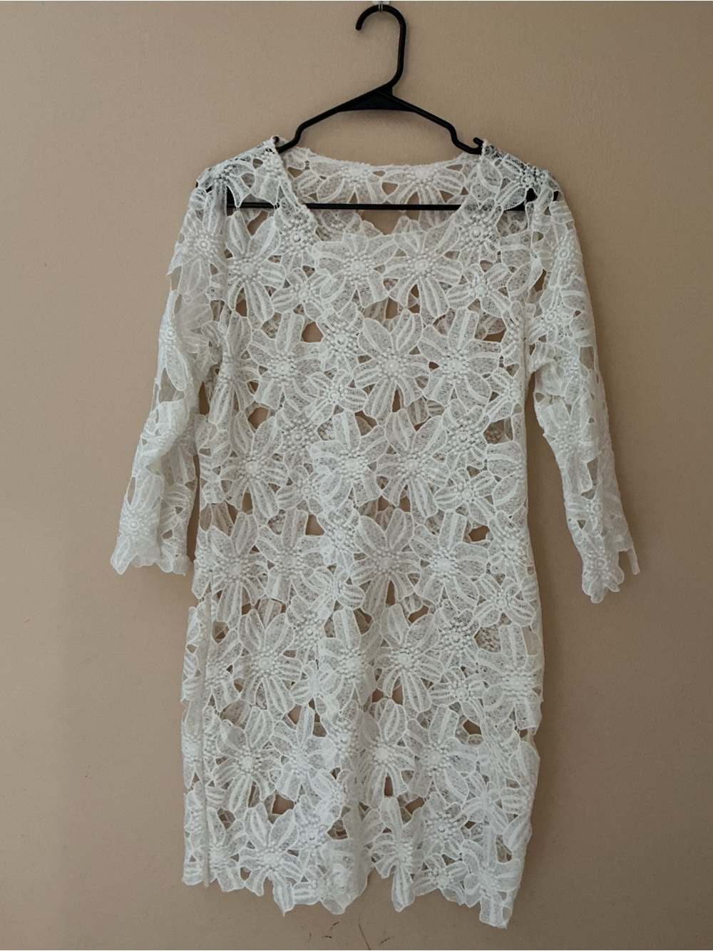White Floral Crochet Lace Long-Sleeve Dress